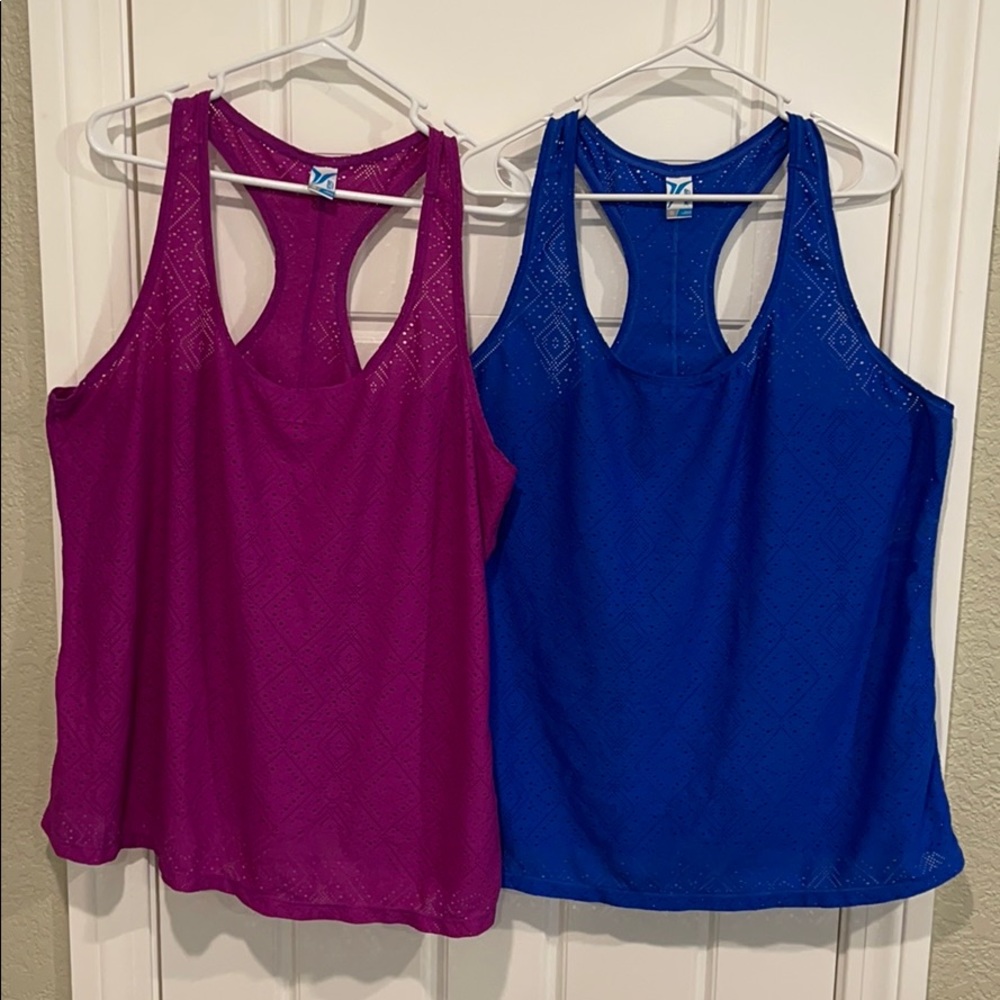2 Old Navy active tank tops